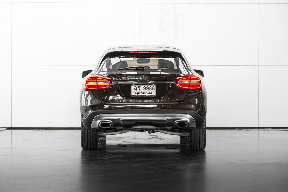 2016 Mercedes-Benz GLA200 W156 1.6 Urban SUV สีน้ำตาล เลขไมล์ 107619 กม. 6