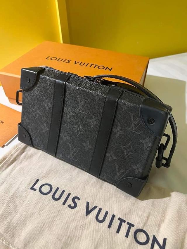 กระเป๋า Louis Vuitton Soft Trunk Wallet  1