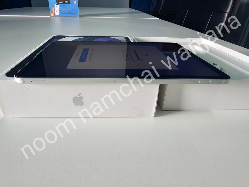 iPad Air 4 Wi-Fi + Cellular 64GB Silver 6