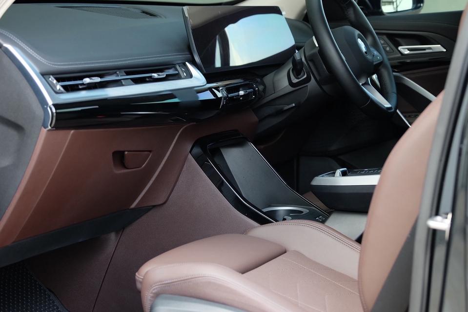 BMW X1 sDrive 18i x Line ปี 2023 แท้ไมล์ 17,xxx km. มือเดียว รถสวยมาก รูปที่ 9