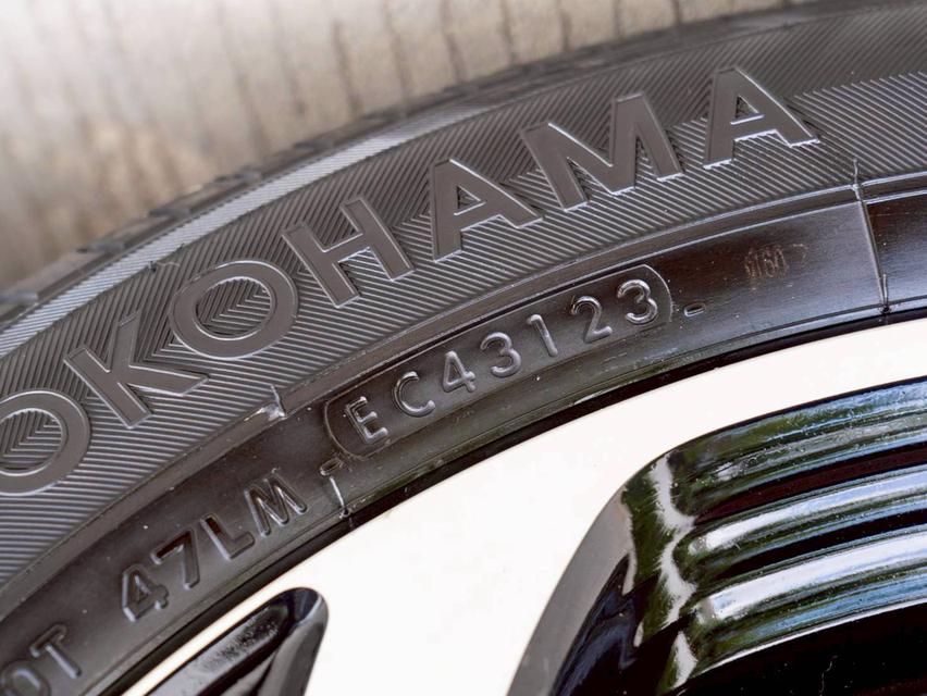 Honda HR-V 1.8 EL ปีจด 2018 16