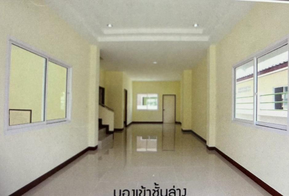 ทาวเฮ้าส์ 3 ห้องนอน 2ห้องน้ำ 1ห้องโถง 3
