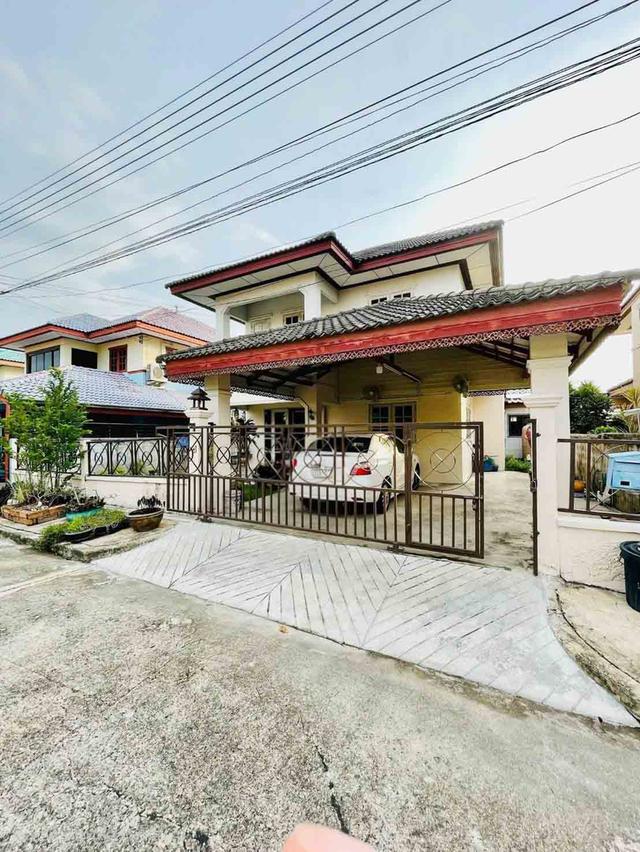 บ้านเช่าเลี้ยงสัตว์ได้ หมู่บ้านศุชญา ซอยรังสิต–นครนายก 85 คลอง 4 ปทุมธานี ค่าเช่า11,000 บ./ด. บ้านเดี่ยว 2 ชั้น พื้นที่ 55 ตร.ว. 2