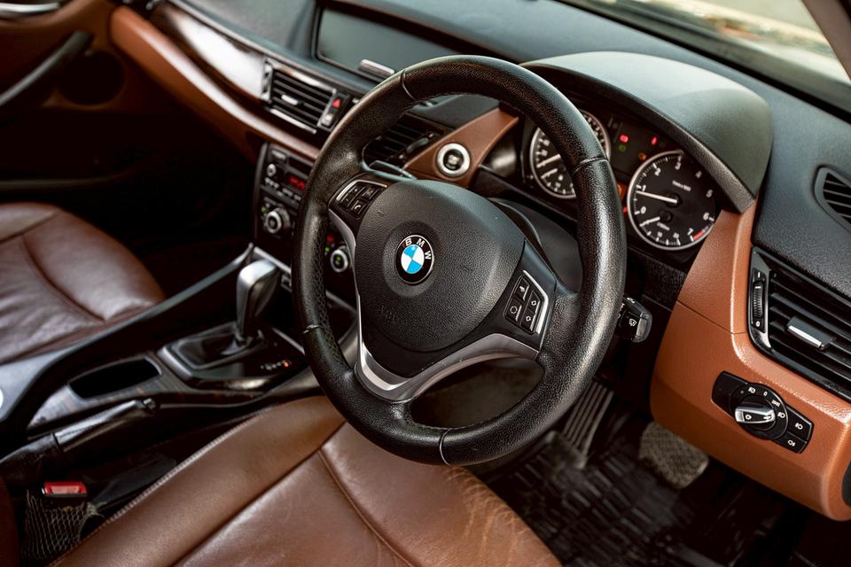 BMW X1 Sdrive 18i ปี14 13