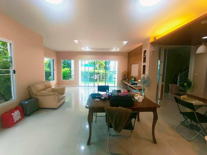 ขายบ้านเดี่ยว Centro รัตนาธิเบศร์ (วัดสวนแก้ว) ตำแหน่ง Rare Item! หลังบ้านติดสวนส่วนกลาง วิวโล่ง โปร่งสบาย 5