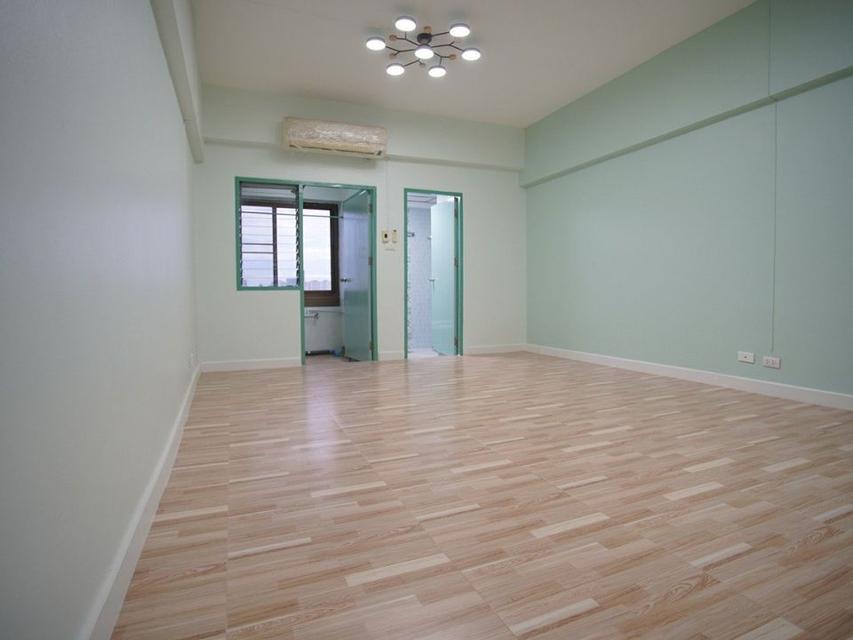 ขายคอนโดร่มโพธิ์ (เจ้าของขายเอง งดรับนายหน้า) รีโนเวทใหม่เอี่ยม ชั้น8 ห้อง 30ตรม. 2