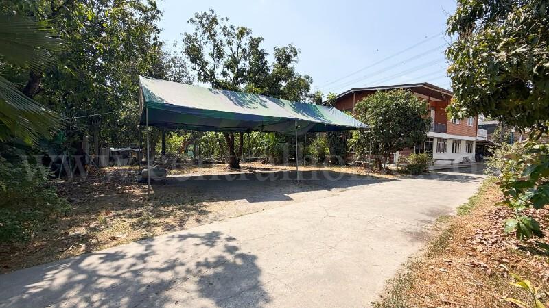 ที่ดินเปล่า พร้อมสิ่งปลูกสร้าง 1 ไร่ ถนนเลียบคลองประปา ฝั่งแจ้งวัฒนะ ทำเลดี 12