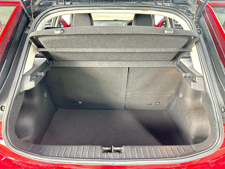ขายรถ MG3 1.5X Sunroof ปี 2019 สีแดง เกียร์ออโต้ 18