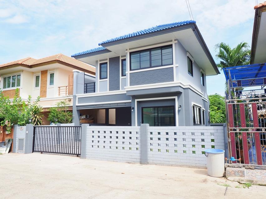 🔥 Clearance Sale บ้านแฝดรีโนเวทใหม่ หลังใหญ่ ถนนเมน ม.เติมรัก 3 บ้านกล้วย–ไทรน้อย 2