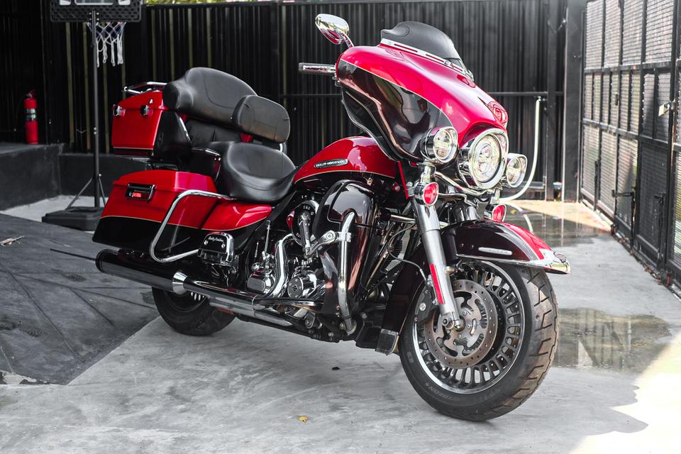 Harley ultraglide limited