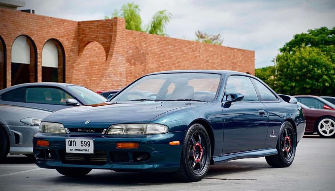 ส่งต่อรถสุดเท่ Nissan Silvia มือเดียวป้ายแดง