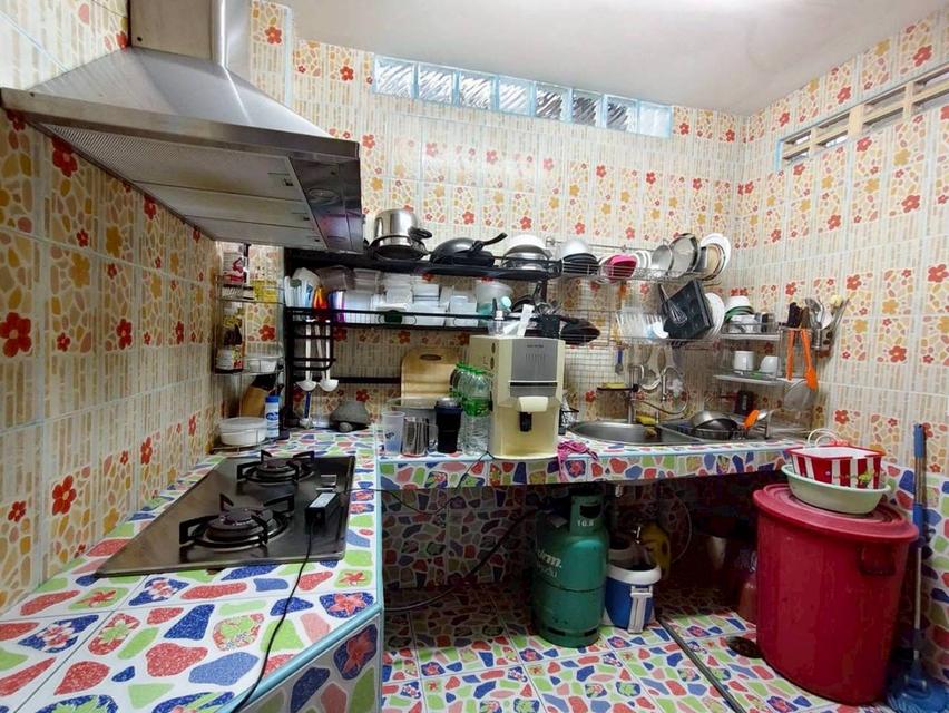 อาคารพาณิชย์ 3 ชั้น ซอยสุคนธสวัสดิ์ 3 ถนนสุคนธสวัสดิ์ แขวงลาดพร้าว เขตลาดพร้าว กรุงเทพมหานคร 7