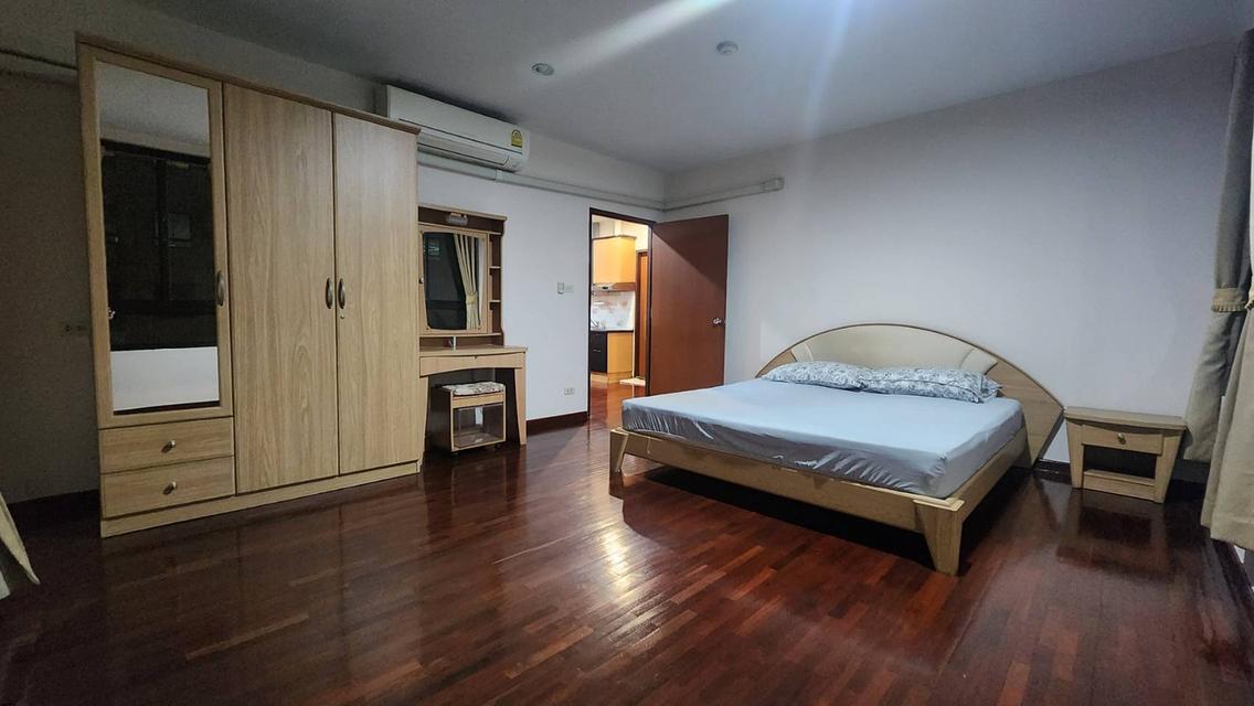 Elephant Tower  Building C Floor 13  (Ratchayothin Area) 20