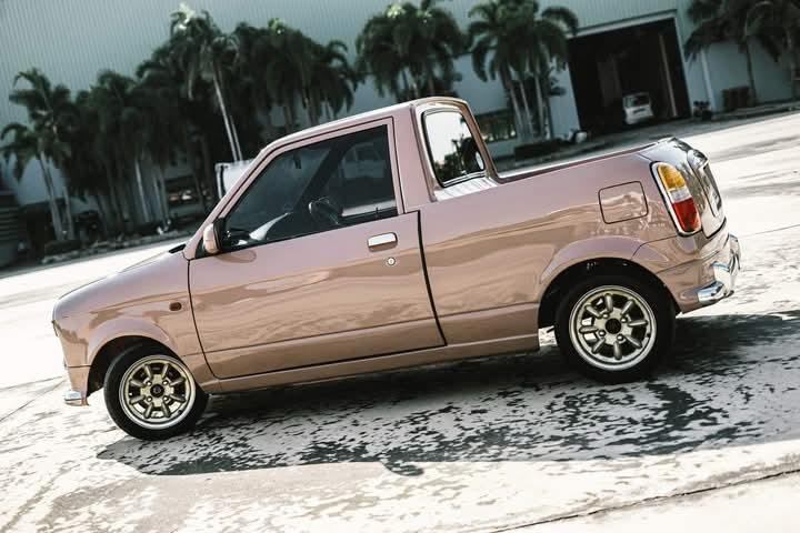 Daihatsu Mira สีน่ารักมาก 8