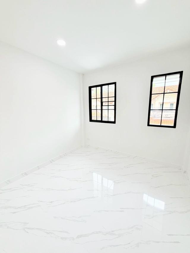 ขายทาวน์เฮ้าส์ หมู่บ้านพฤกษาบี ซ. 28/3 (โทรสอบถามราคา) 4