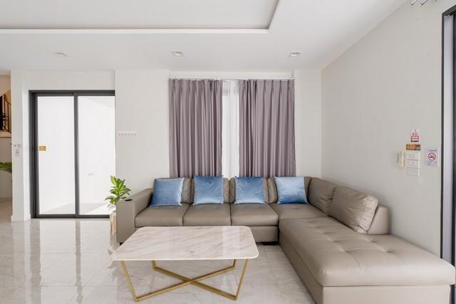 ให้เช่าทาวน์โฮม3ชั้น5นอน 240ตร.มย่านสุขุมวิท36พระราม4ใกล้BTSทองหล่อจดทะเบียนบริษัทได้ 2