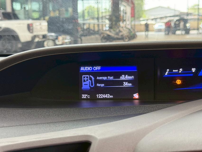 HONDA CIVIC FB 1.8 EL ปี2013ออพชั่นแน่นเต็มคัน ตัวท็อปสุดในรุ่น พร้อมใช้งาน 10