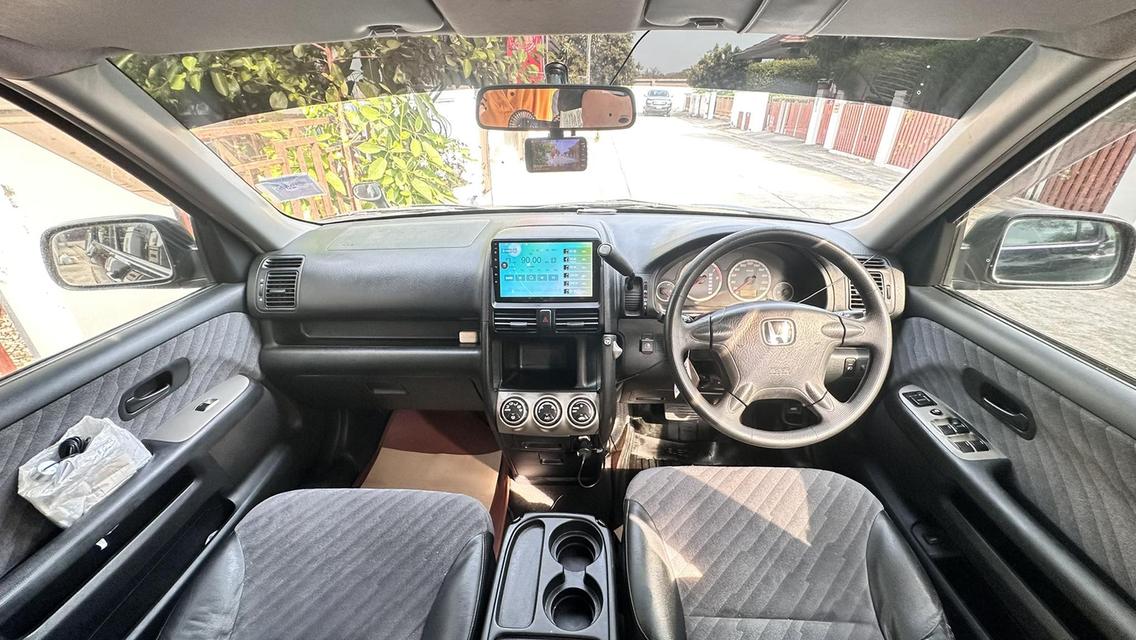 2546 Honda CRV 4 × 4 * รถอเนกประสงค์  * ขาย105000 บาท * หน้าหลังสวยเดิม * เครื่องเสียงจอทัชสกรีน 10 นิ้ว * รถมือเดียวป้ายแดง วิ่งน้อย * รถชื่อบุคลรับป รูปที่ 18