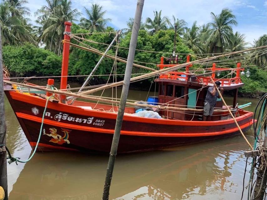 ขายเรือประมง ไดร์หมึก 6 ตันกรอส 3