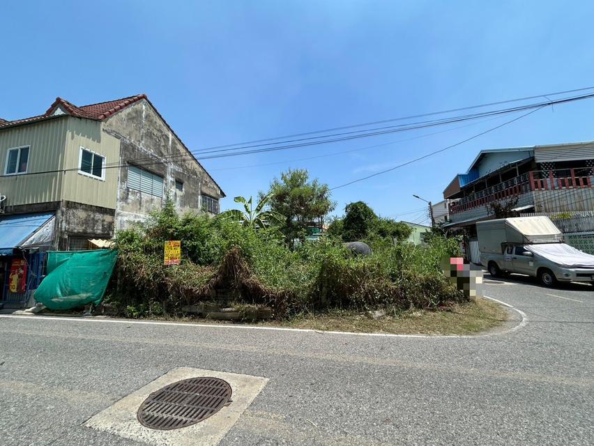 ขายด่วนที่ดินใกล้โรบินสันสมุทรปราการ 34 ตรว ติดถนนสาธารณะ ถมแล้ว ซ.อู่ทอง 37/1 ท้ายบ้าน เมืองสมุทรปราการ 8