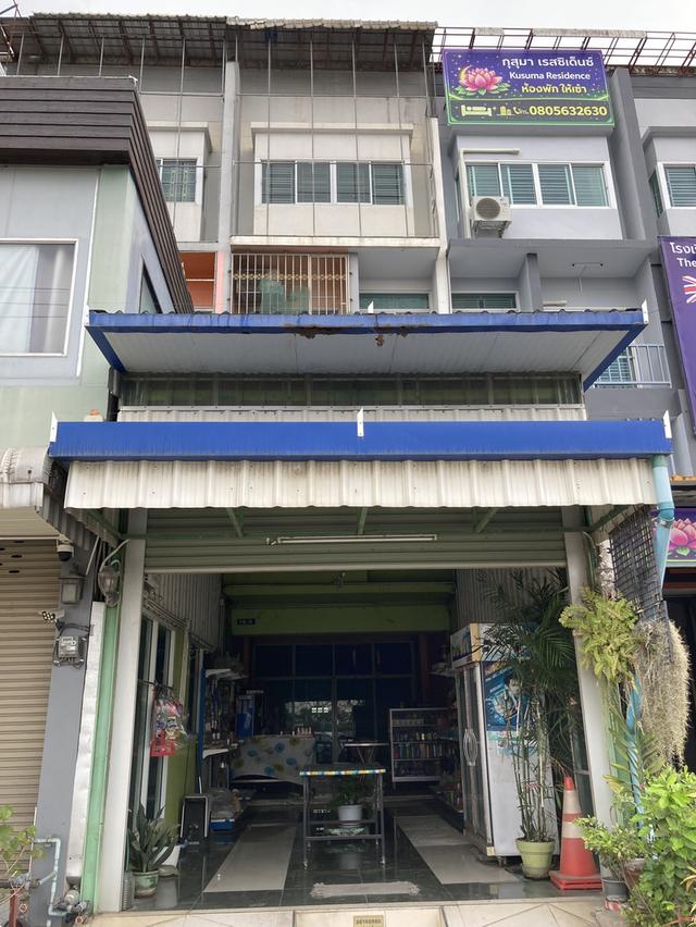 อาคารพาณิชย์ 4ชั้น 22.1ตรว. 3ห้องนอน 4ห้องน้ำ 1ห้องร้านค้า ติดถนน 4เลน เลียบคลอง7 ลำลูกกา ปทุมธานี 2