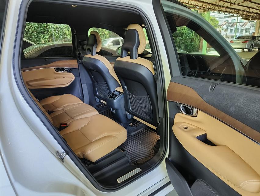 VOLVO XC90 D5 AWD Momentum ปี 2017 ไมล์แท้ เข้าศูนย์ (เจ้าของขายเอง) เครื่องยนต์ดีเซล 2.0 รูปที่ 12