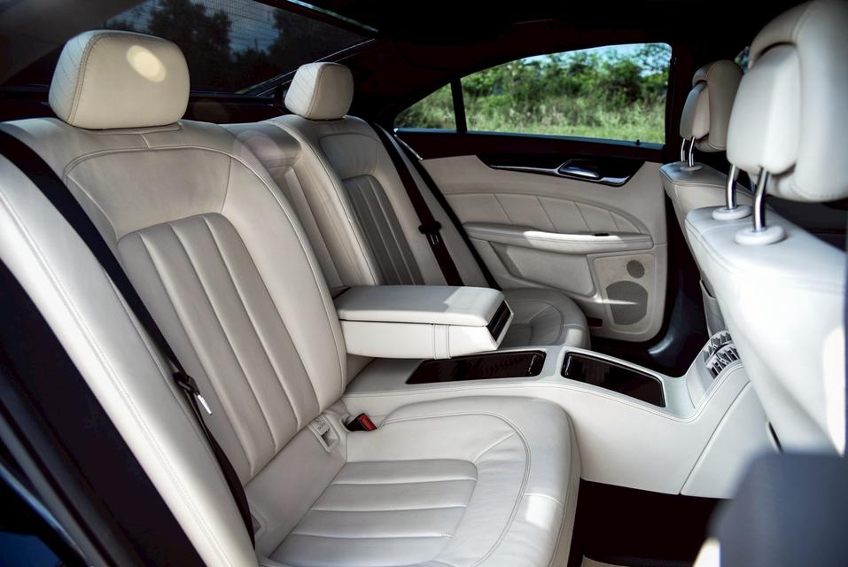 รหัสรถ CBL4262 Mercedes-Benz CLS250 AMG CDI Coupe W218 AT 2015 14