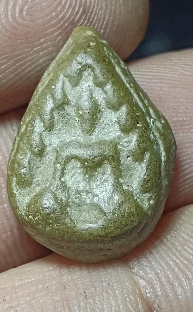 พระกลีบบัว วัดสุทัศน์