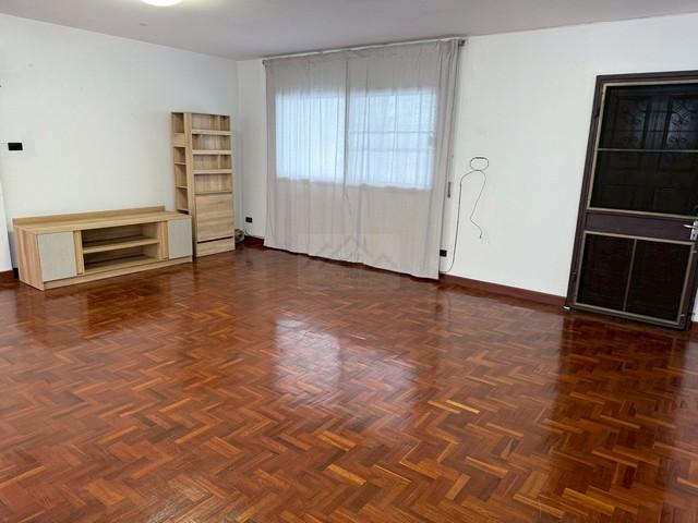 ให้เช่าทาวน์โฮม 3 ชั้น 3 ห้องนอน หมู่บ้านเอื้อสุข ซอยพัฒนาการ 56 ติดโรงเรียนเตรียมพัฒน์ ปลอดภัย เดินทางสะดวก