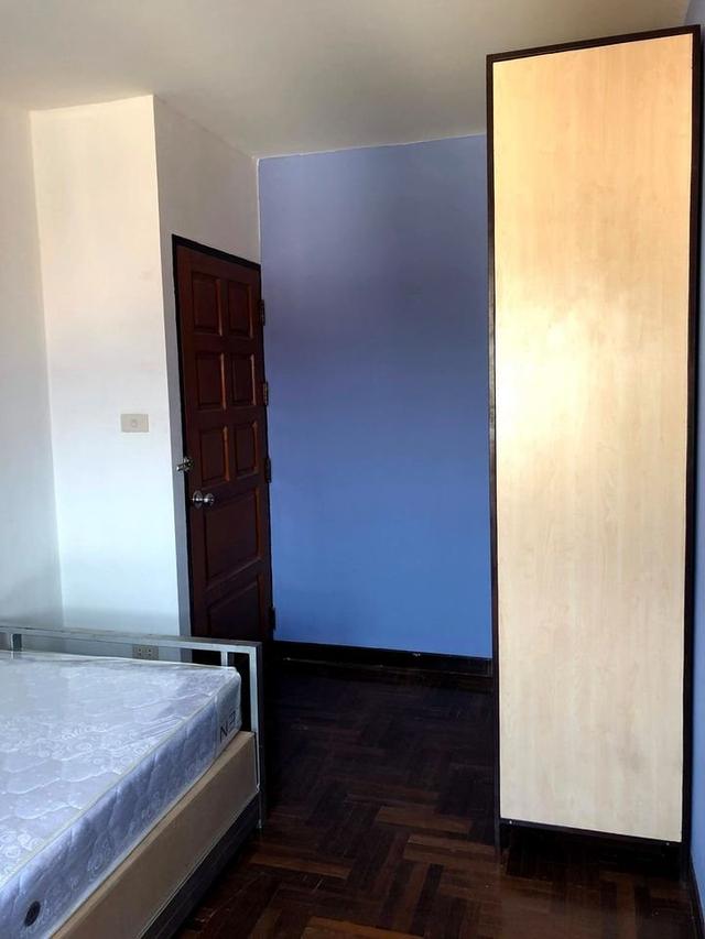 ทาวน์เฮ้าส์ให้เช่า วอร์เรนแมนชั่น 2 ลาดยาว 5นอน 6