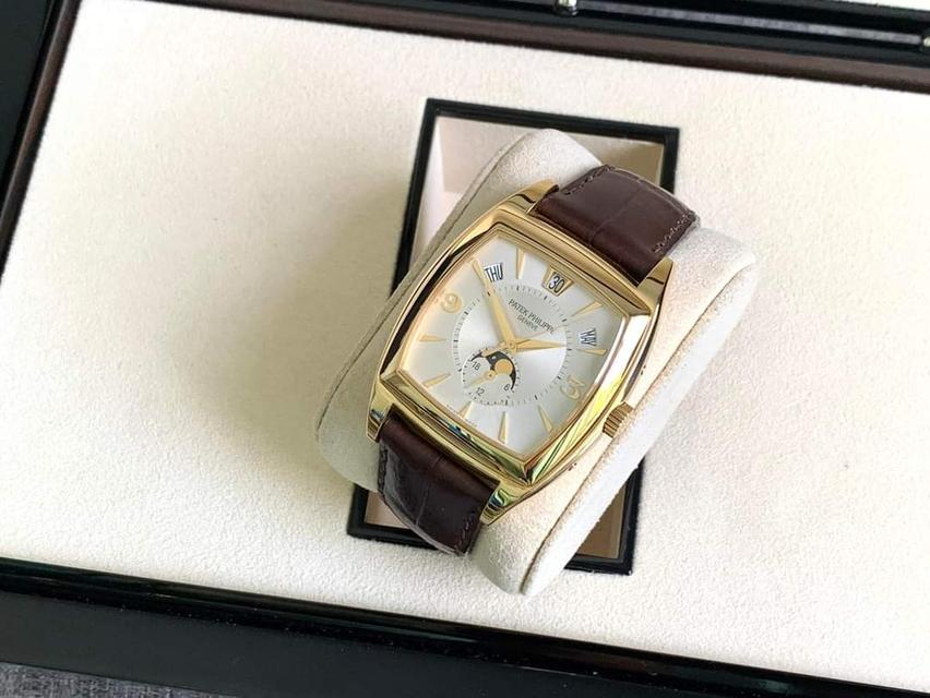 ขายนาฬิกา Patek Phillipe สวยสง่ามีราศี