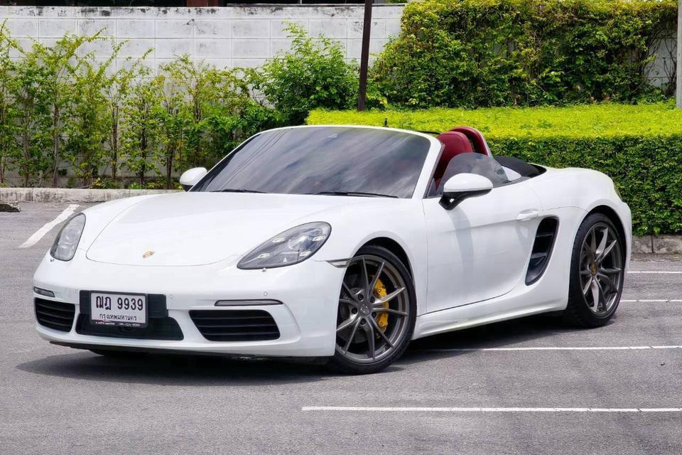 (แจ้งรหัสรถ QT9939) Porsche 718 Boxster ปี 2016