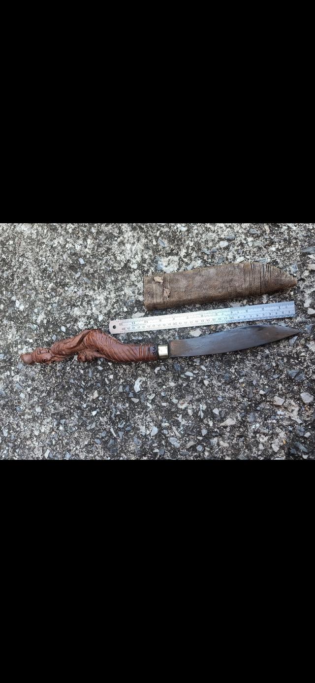 สนใจเล่มไหนทักได้นะครับ 7