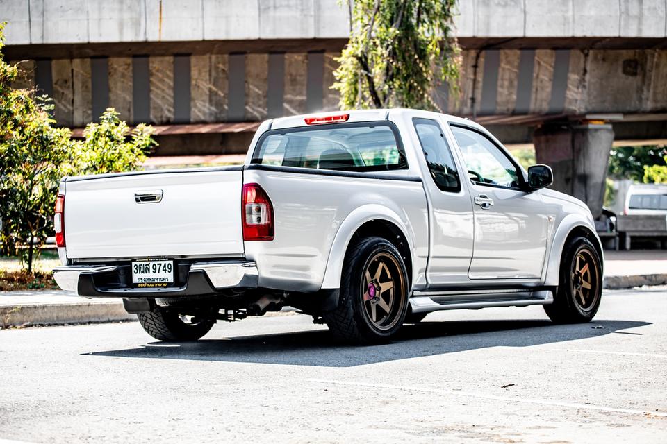 Isuzu D-Max Hi-Lander Cab 2.5 SLX  ดีเซล เกียร์ ธรรมดา ปี 2005 สวยๆ 5