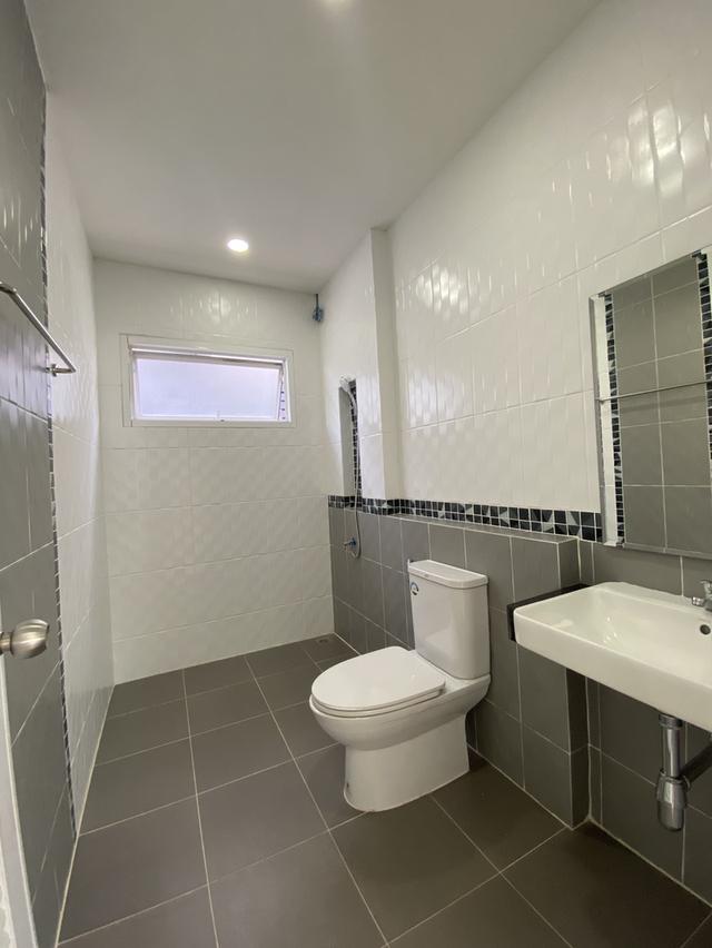 บ้านเดี่ยว 3ห้องนอน 2ห้องน้ำ 2ที่จอดรถ 5