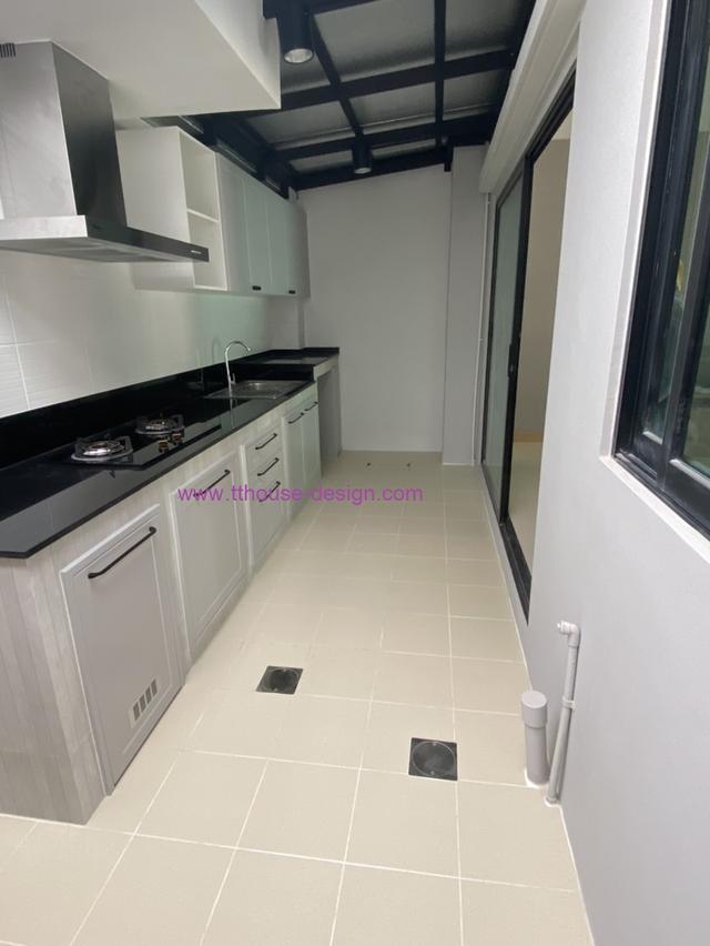 รับเหมา ต่อเติม โครงหลังคา กันสาด ห้องครัว เทพื้น ปูกระเบื้อง 0950920028 9