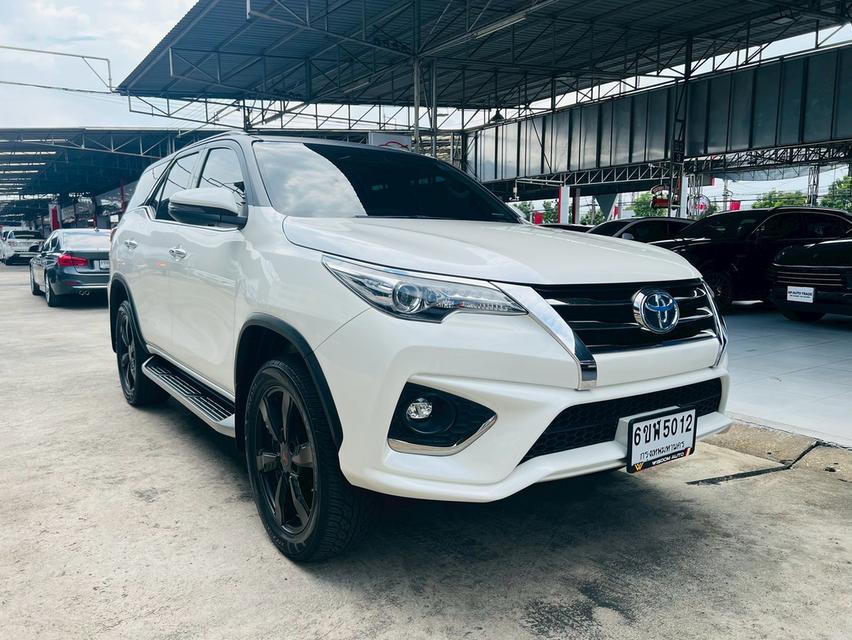 รหัสรถ NP5012 รถรุ่น : TOYOTA FORTUNER 2.8 TRDปี : 2018 2