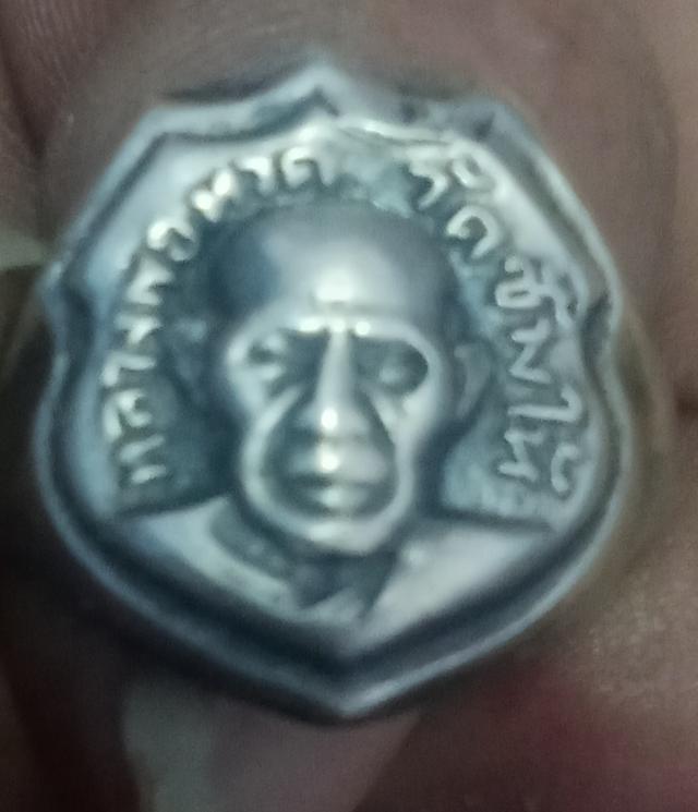 แหวนหลวงปู่ทวดวัดช้างให้