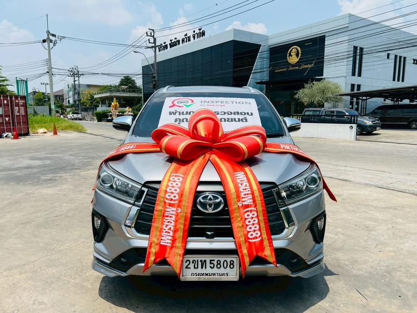TOYOTA INNOVA CRYSTA 2.8 PREMIUM AUTO ปี 2022 ราคาถูกที่สุดในตลาด: