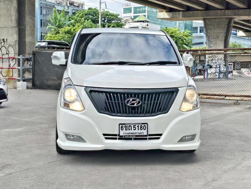 Hyundai grand Starex 2.5Vip ปี13