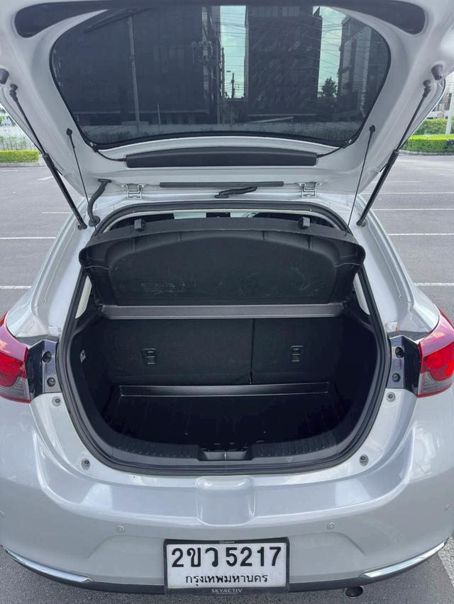 MAZDA 2 1.3 Sport S Leather เกียร์ Auto สีขาวมุกพรีเมียม (Snowflake White Pearl) ปี 2022 แท้ 18