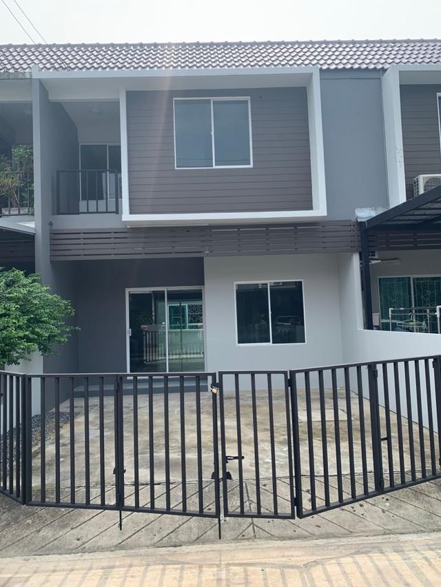 ขาย :ทาวน์เฮาส์ 2 ชั้น