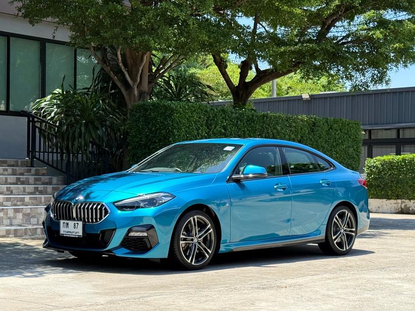 2021 BMW 220I MSPORT รถมือเดียวออกป้ายแดง รถวิ่งน้อย เข้าศูนย์ทุกระยะ ไม่เคยมีอุบัติเหตุครับ รูปย่อยที่ 4