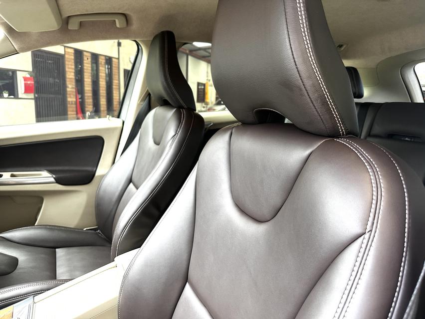 VOLVO XC60 2.0 D4 เครื่องยนต์ดีเซล ปี2013 10