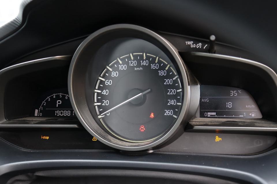 Mazda 3 2.0 E ปี 2018 รูปที่ 14