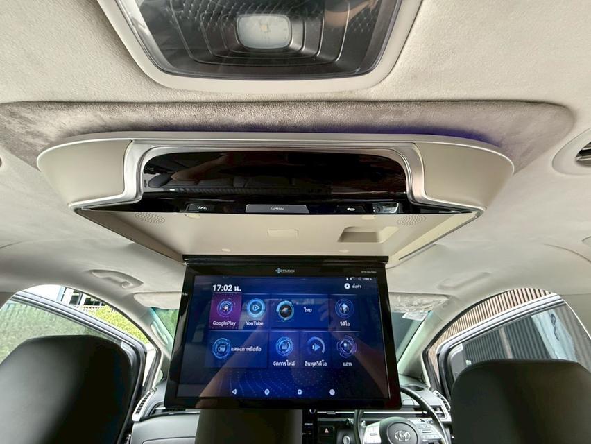 รหัสรถ AP7737 Hyundai Staria Premium Sunroof 2.2D 8AT ปี 2022 สีดำ ตัวtop รูปที่ 15