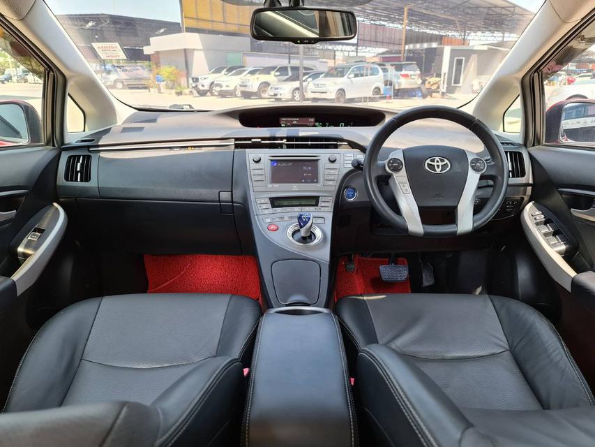 Toyota Prius 1.8top Grade  2012 4