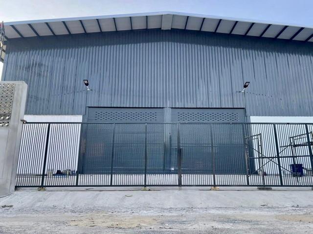 โกดังพัฒนาการ97ให้เช่า ขนาด 900 ตรม 2 ชั้น สูง 9 เมตร พร้อมออฟฟิตรถเทรลเลอร์ 40 ฟุตเข้าออกได้ 8