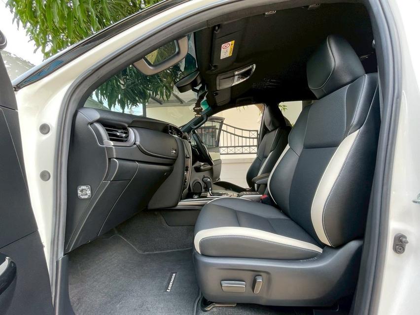 Toyota Fortuner Legender 2.8 4x4 ปี 2021 ไมล์ 53,xxx km 14