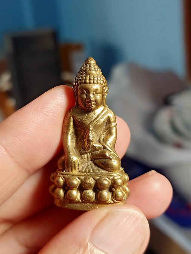 พระกริ่งไม่รู้ที่มาเก่าๆเดิมๆจ้า